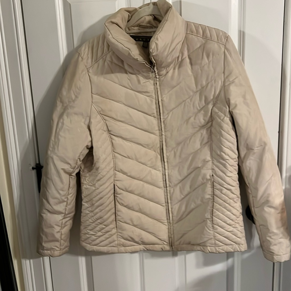 Brand New Perfect Condition Kenneth Cole Reaction Jacket